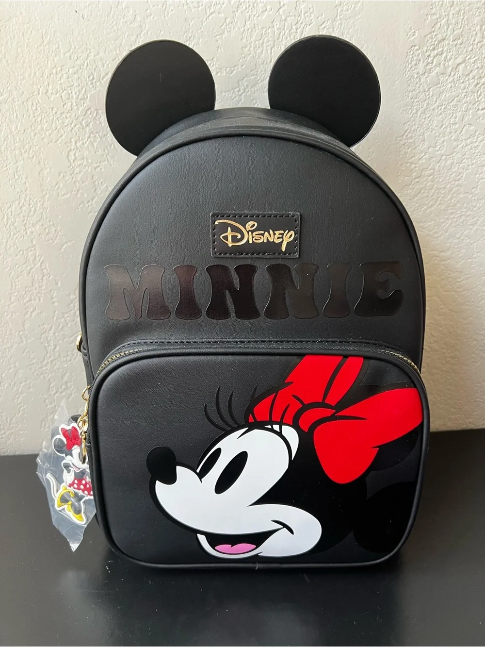 NWT Primark Exclusive Disney Minnie Mouse Black Mini Backpack with Bag Charm